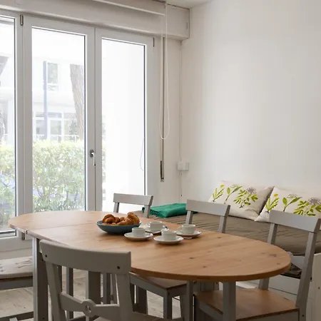 Apartman Garden-relax, Centro E